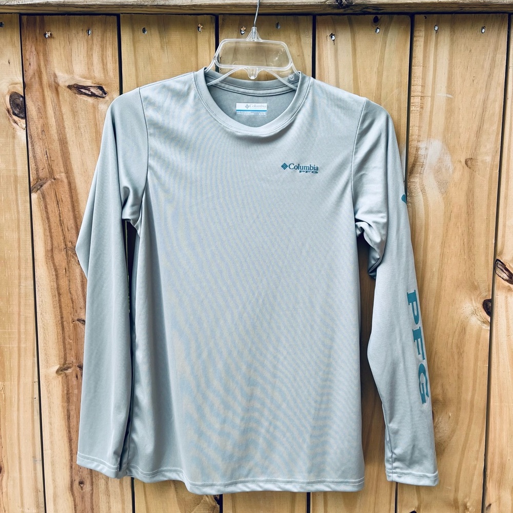 Columbia PFG Long Sleeve Shirt in Light Green-Grey